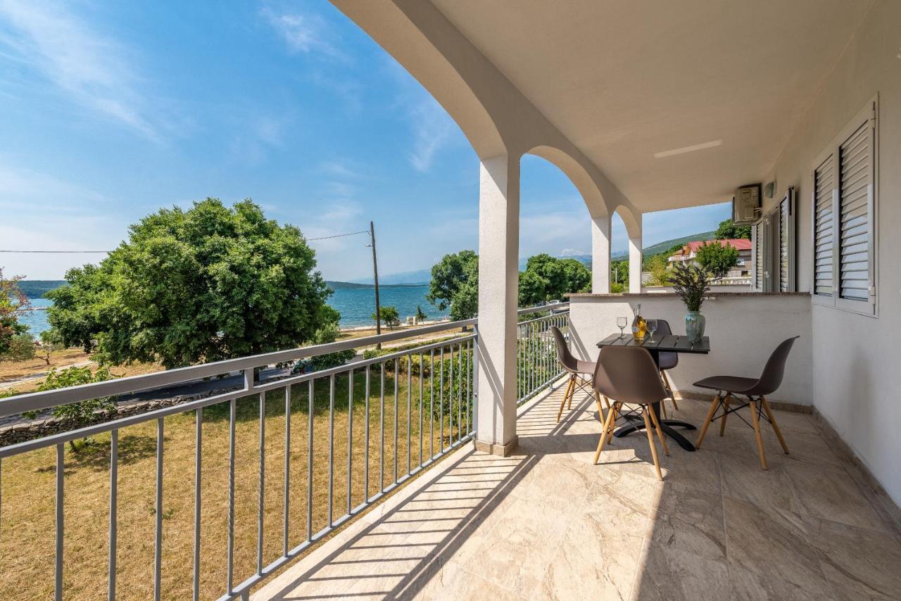 Apartmani Dupor Gornji Karin Buitenkant foto