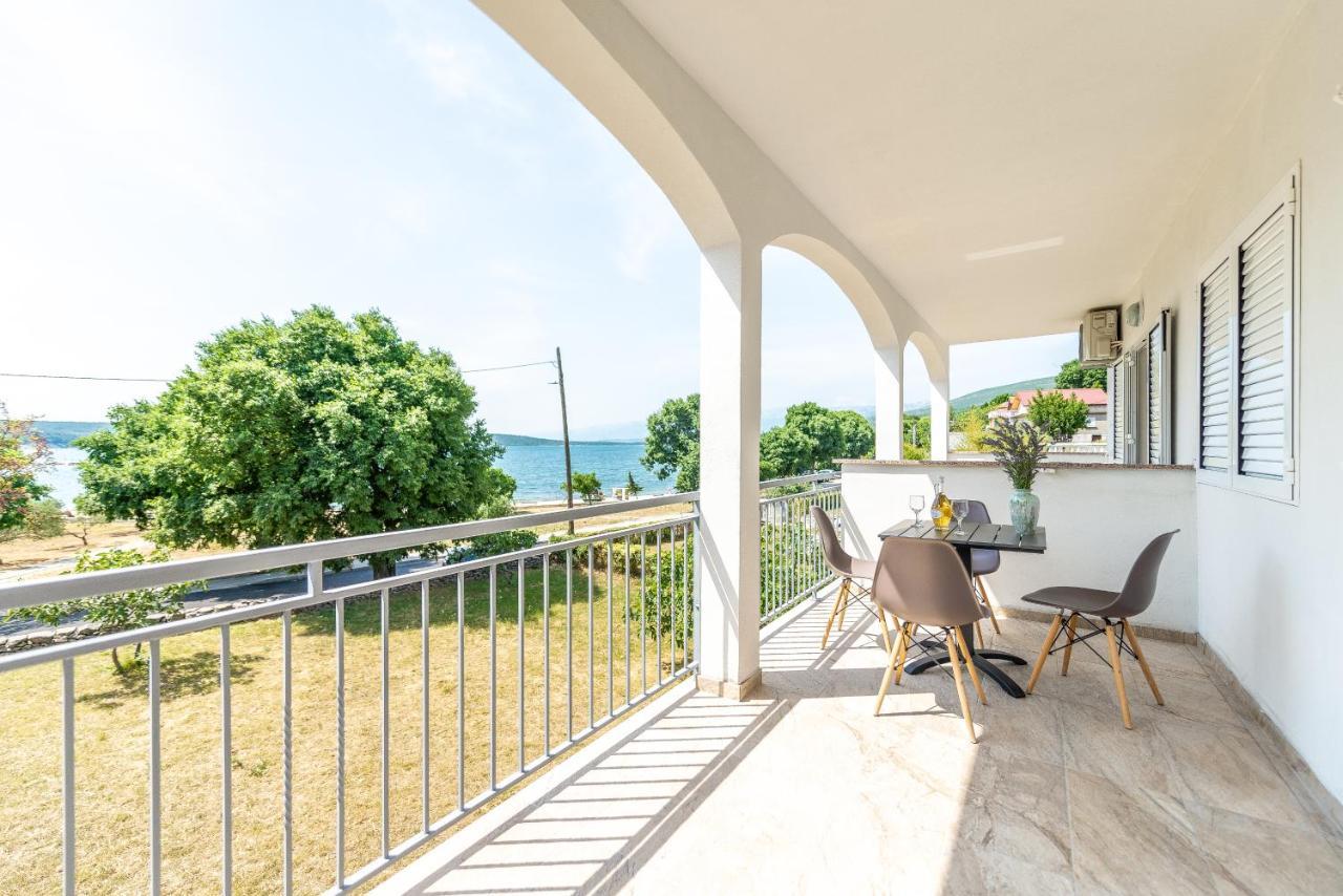 Apartmani Dupor Gornji Karin Buitenkant foto