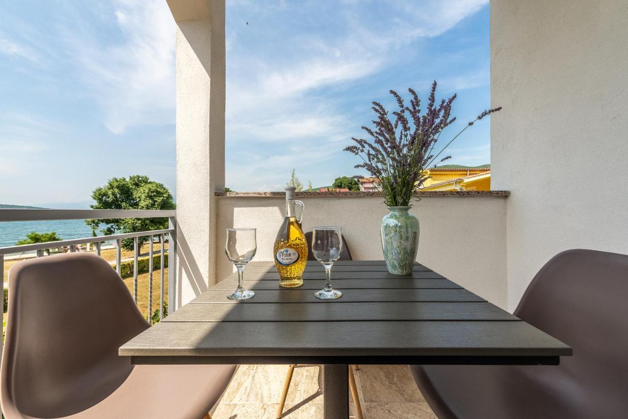 Apartmani Dupor Gornji Karin Buitenkant foto