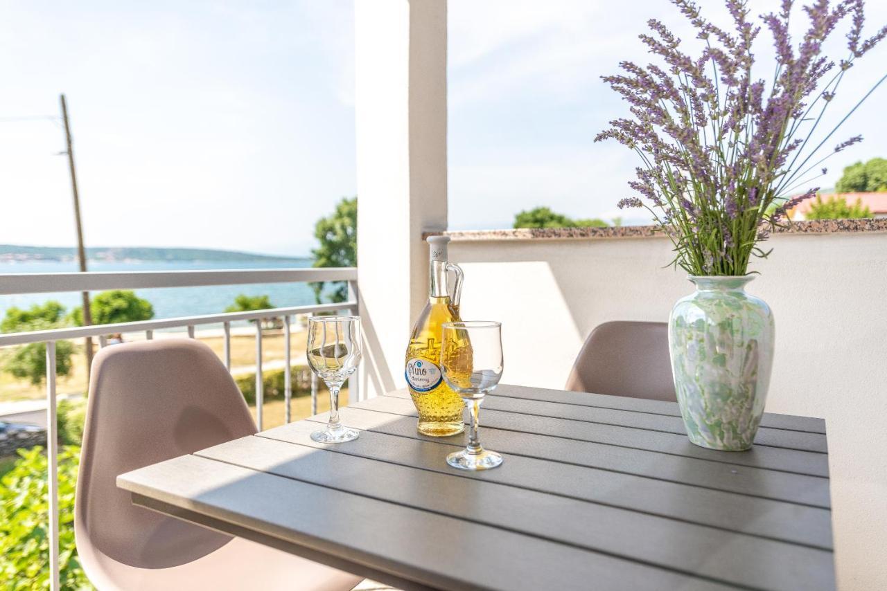Apartmani Dupor Gornji Karin Buitenkant foto