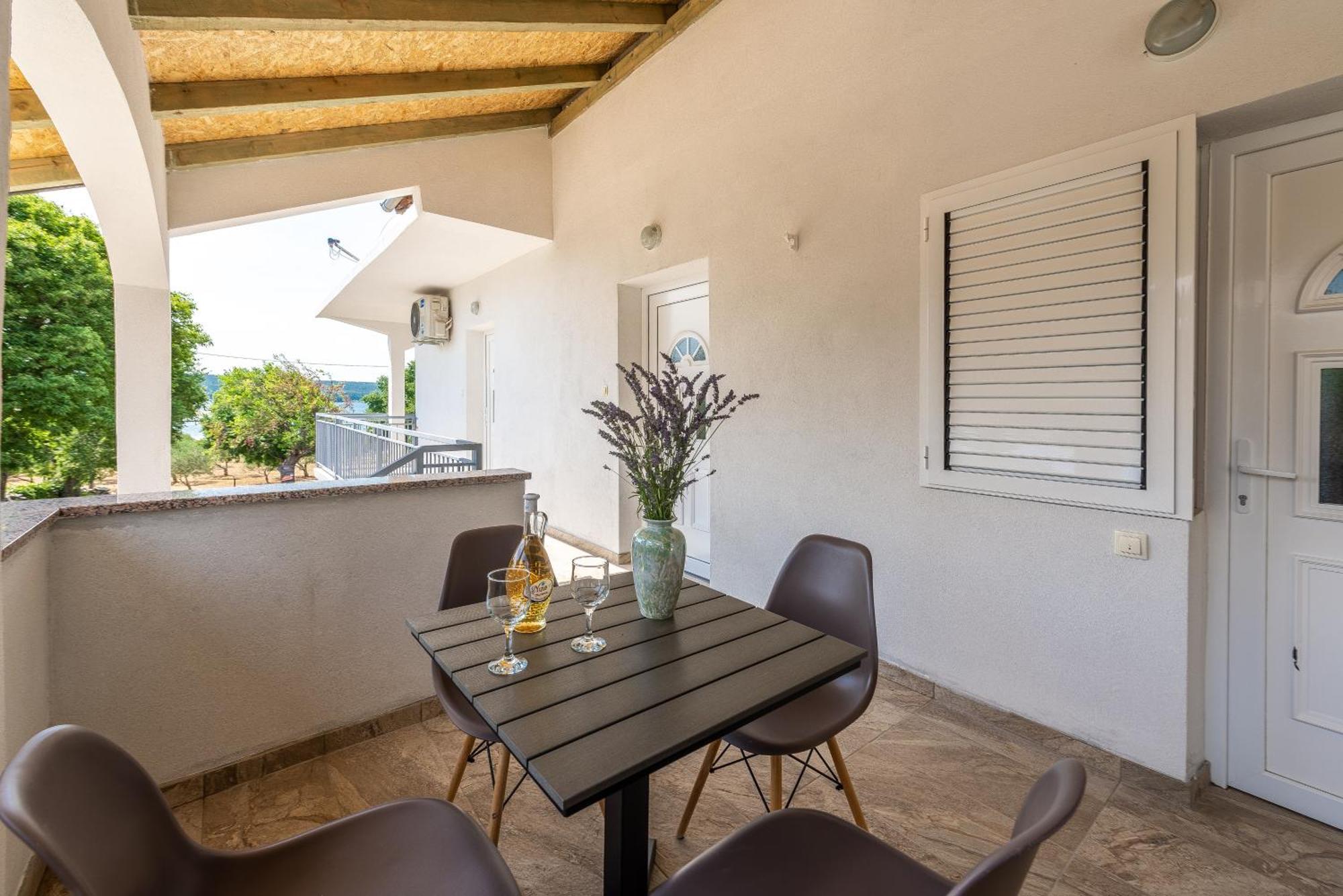 Apartmani Dupor Gornji Karin Buitenkant foto