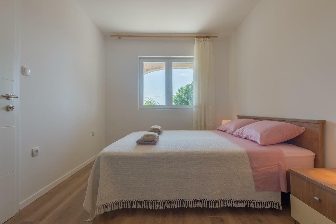 Apartmani Dupor Gornji Karin Buitenkant foto