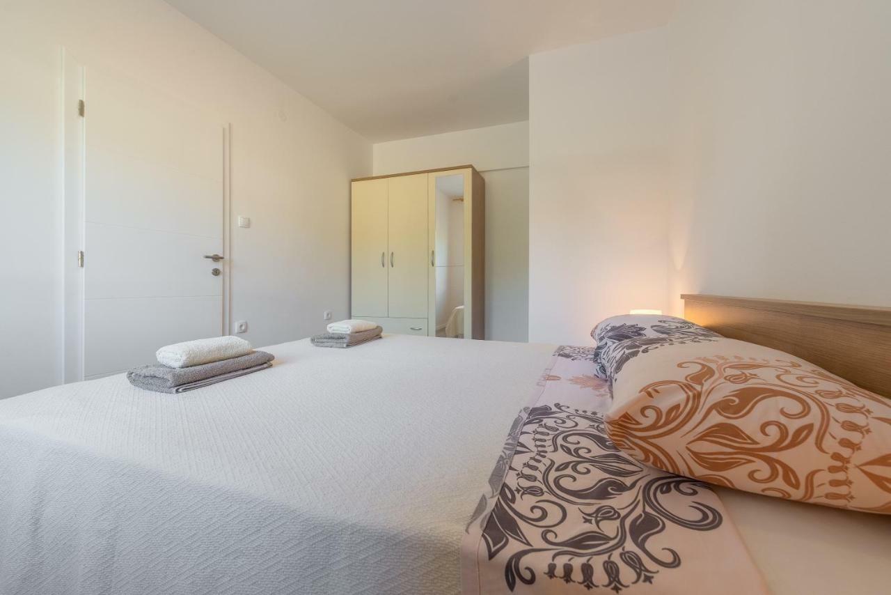 Apartmani Dupor Gornji Karin Buitenkant foto